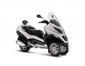 2010 Piaggio MP3 125ie photo